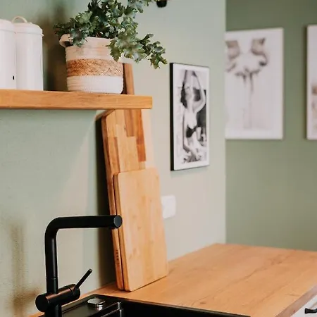 公寓 Soonwald Loft I Garten I Kamin I Riesige Wohnkueche 施特龙贝格