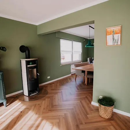 Soonwald Loft I Garten I Kamin I Riesige Wohnkueche Apartment Stromberg (Hunsrueck)