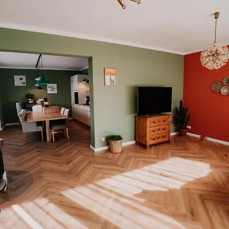 Soonwald Loft I Garten I Kamin I Riesige Wohnkueche 公寓