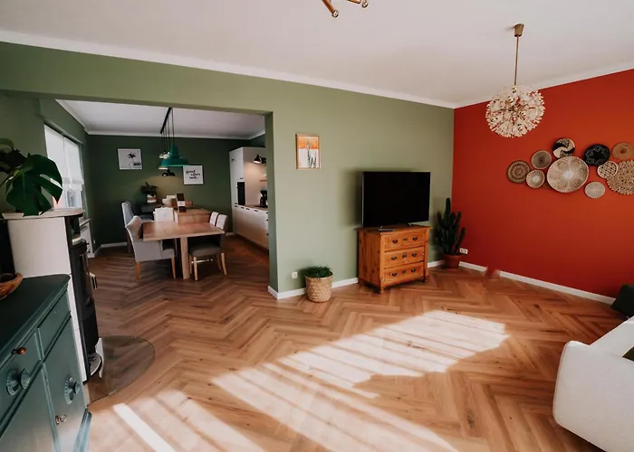 Soonwald Loft I Garten I Kamin I Riesige Wohnkueche דירה