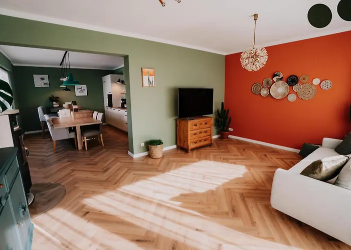 Soonwald Loft I Garten I Kamin I Riesige Wohnkueche * סטרומברג